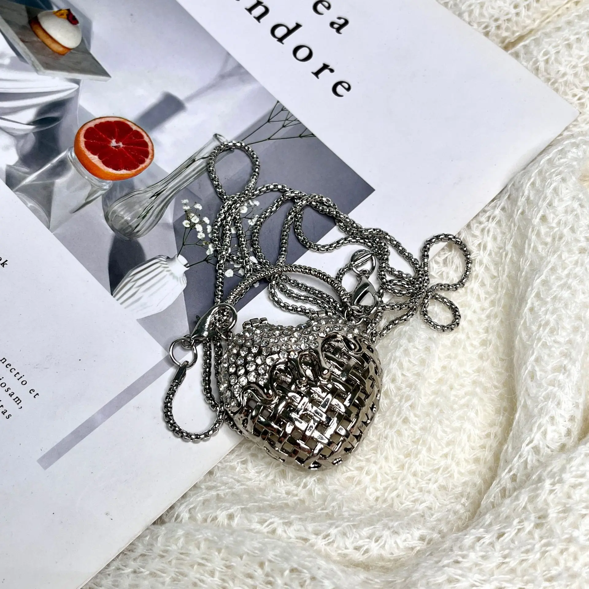 Designer Hollowed Out Heart- H - Women Bags Mini recension och pris