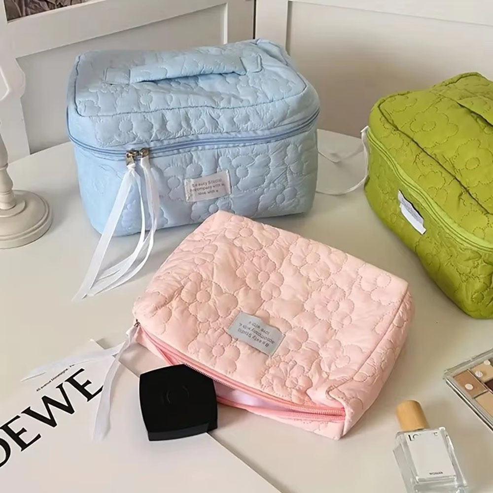 New Flower Pattern Women Makeu - Women Bags New recension och pris