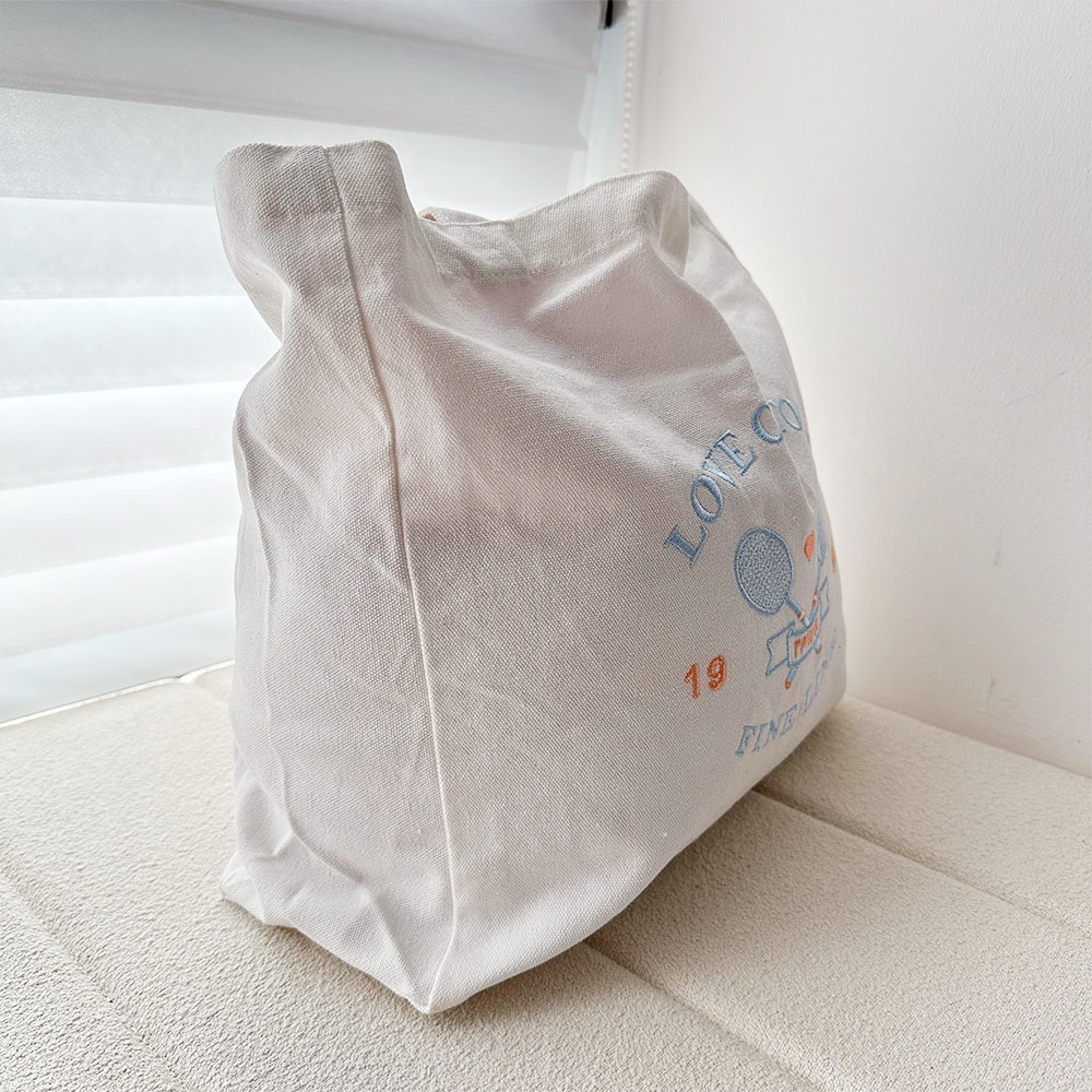 Love on Tour 1994 Embroidered  - Women Bags Ck recension och pris