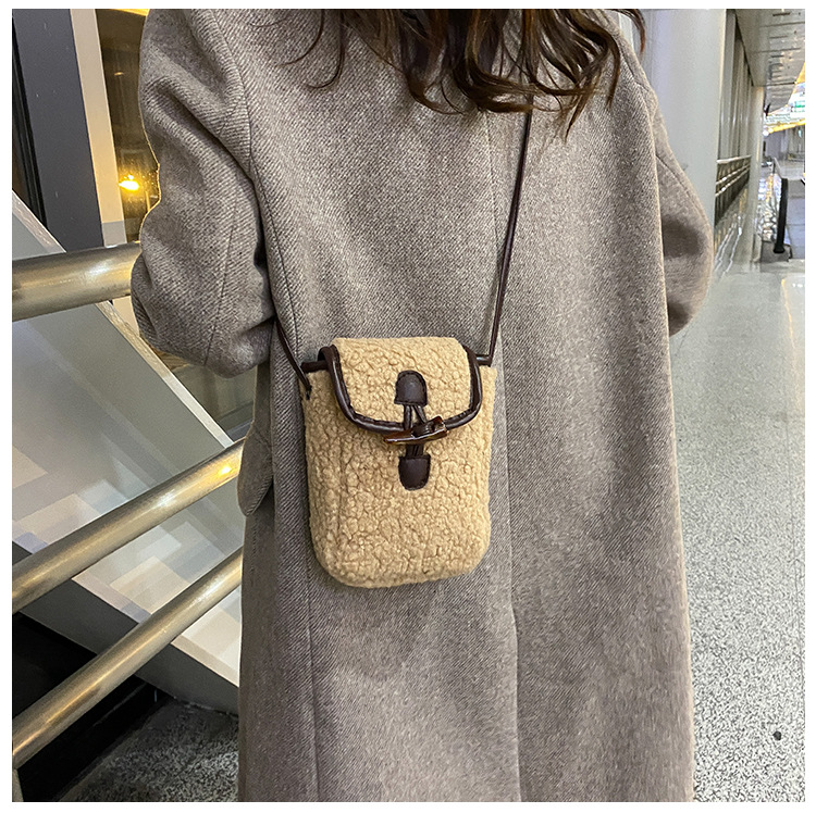 Lambswool Phone-bag Women Faux - Women'S Bags Cross Body recension och pris
