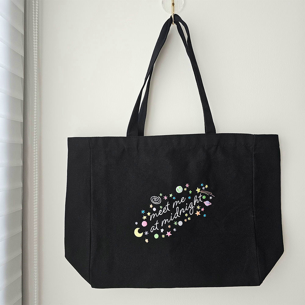 Meet Me At Midnight Space Embr - Women Bags Ck recension och pris